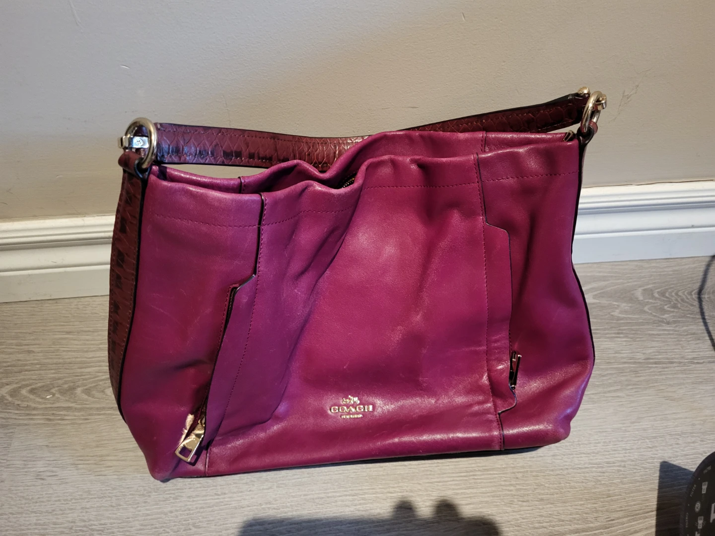 Coach Leather Hobo Bag Magenta