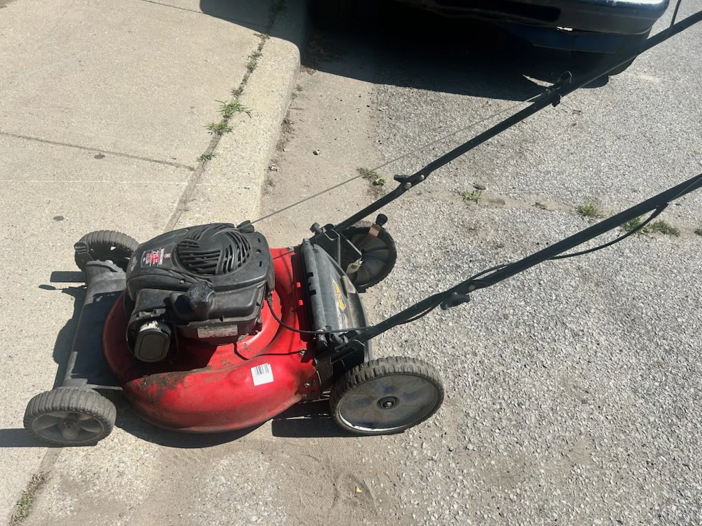 Yard Machines 21 inch Lawn Mower