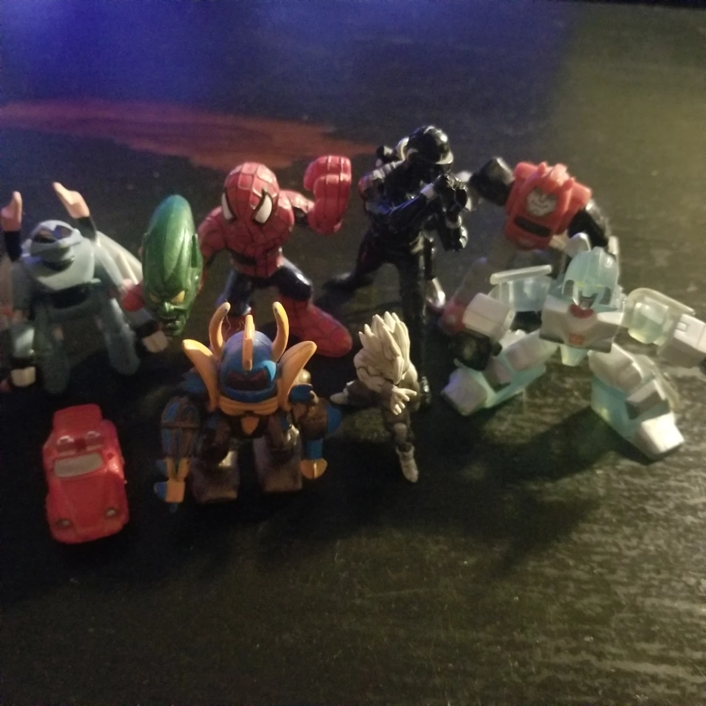 Assorted Action Figure Toy Lot - photo 3