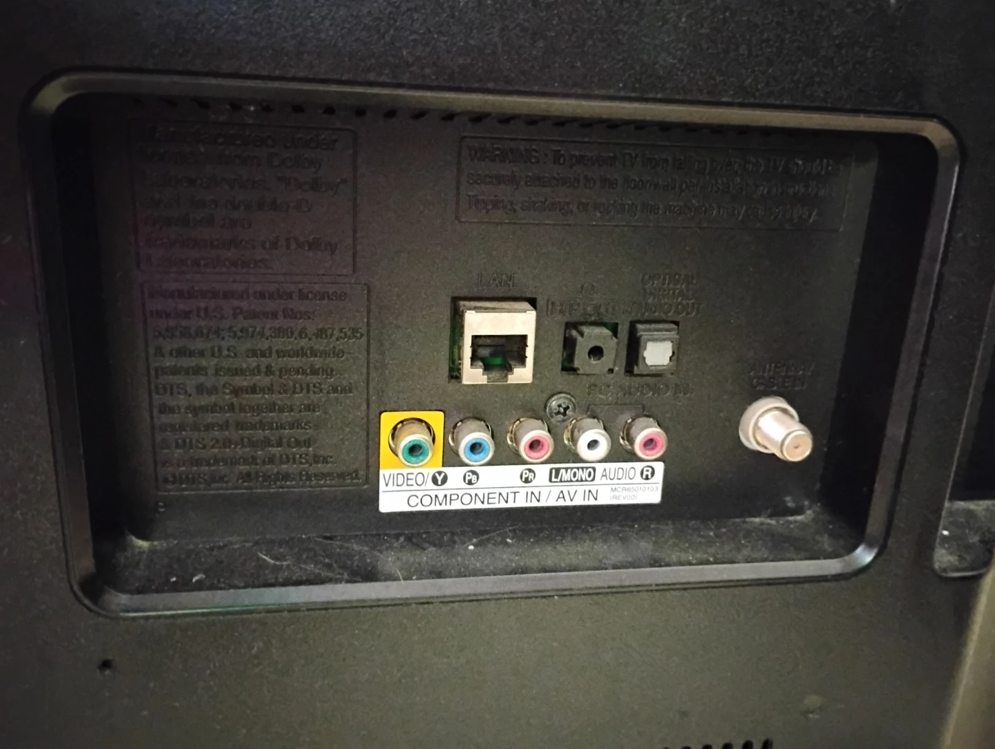 LG 42-inch Smart LED TV no remote $80 - photo 3