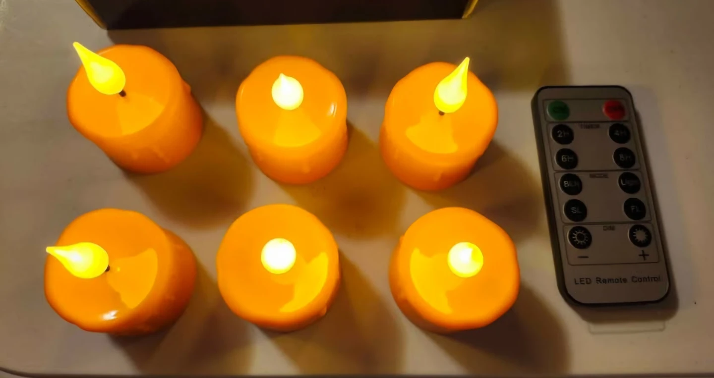 Set of 6 LED Flameless Candles with Remote 🏈 - photo 2