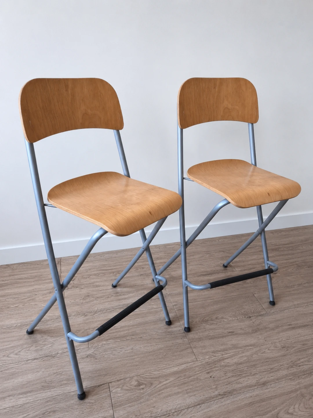 Set of 2 Folding Bar Stools