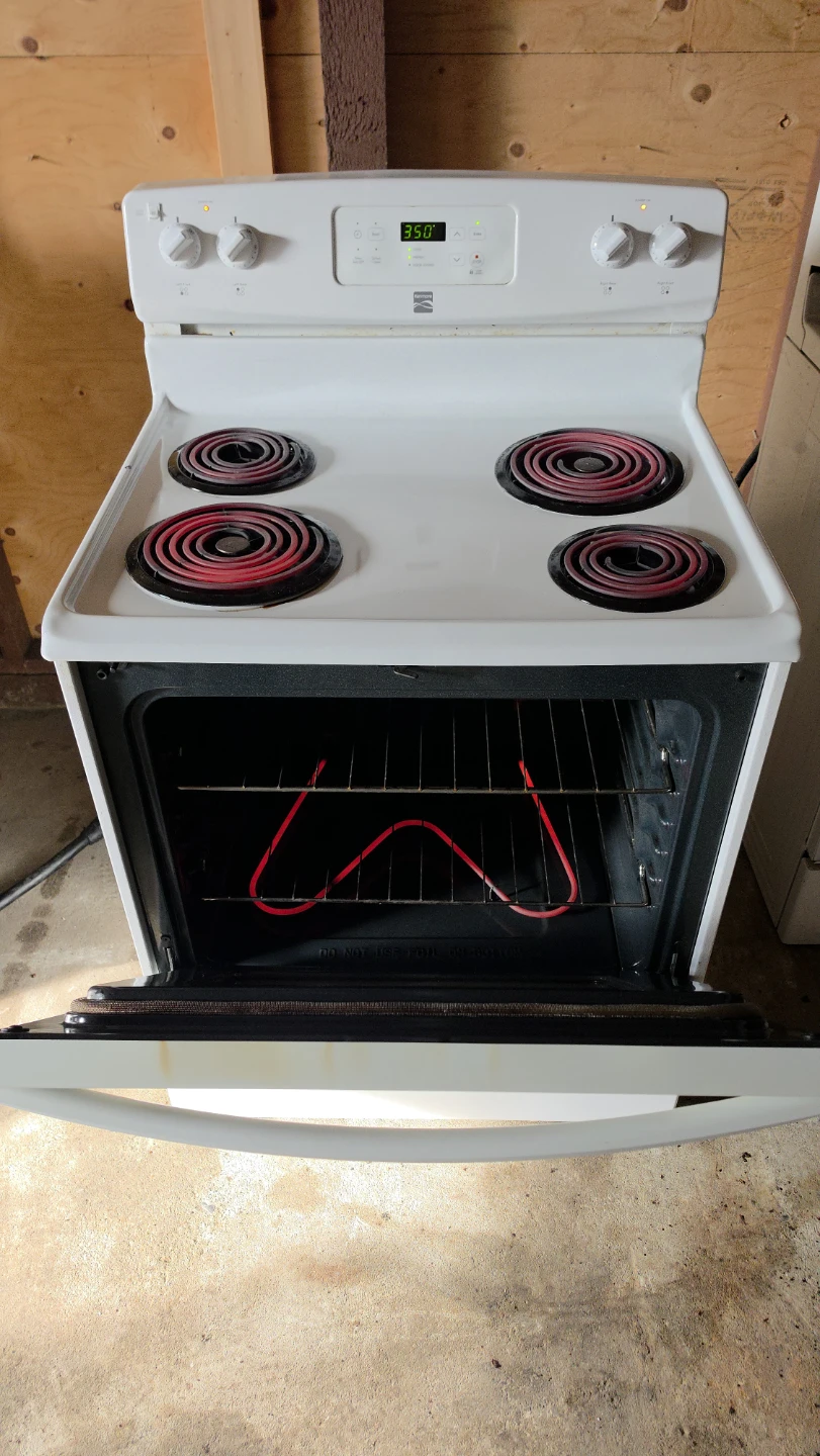 Delivery Available - Kenmore 30" White Electric Range