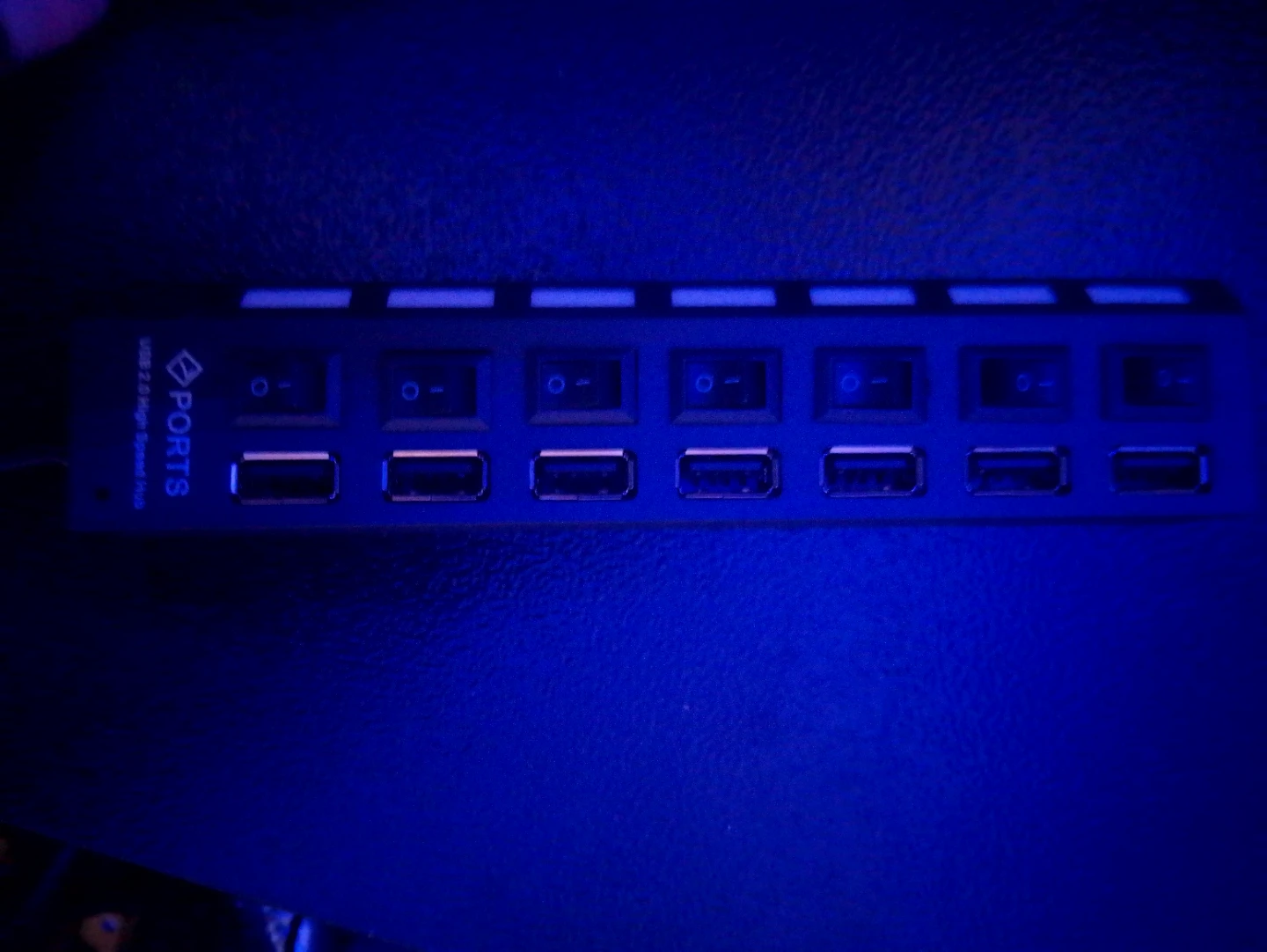 7-Port USB 2.0 High Speed Hub