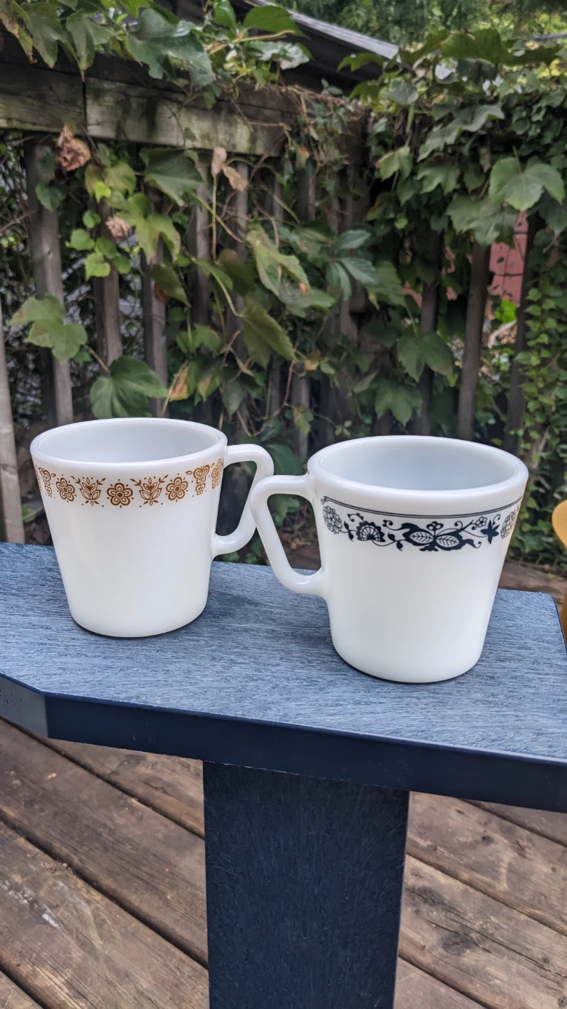 Two Vintage Pyrex Milk Glass Mugs