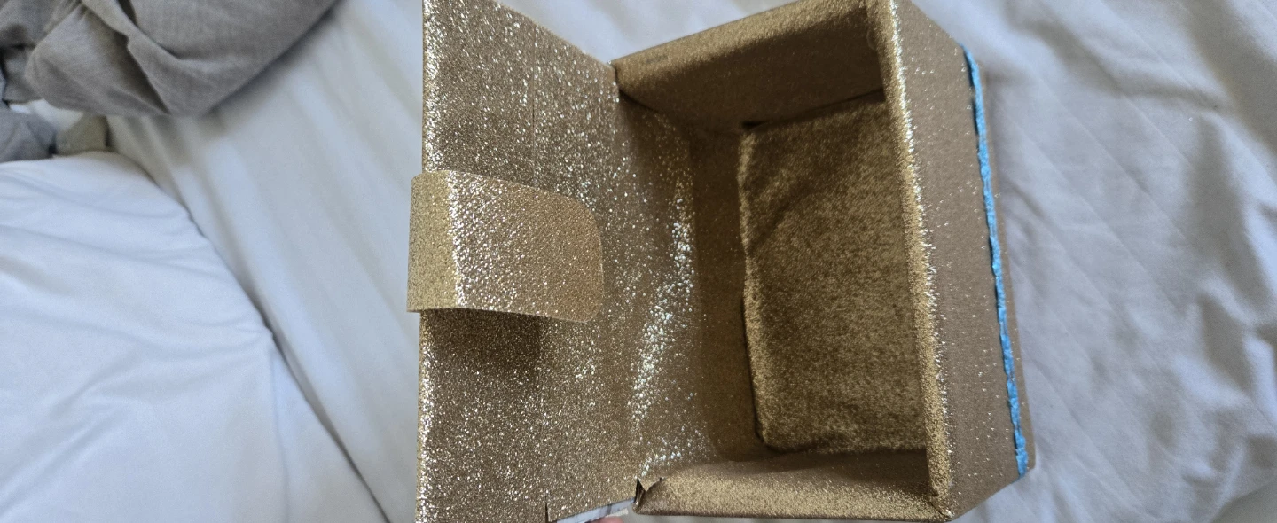 Gold Glitter Decorative Box with Blue Butterfly Trim - photo 3