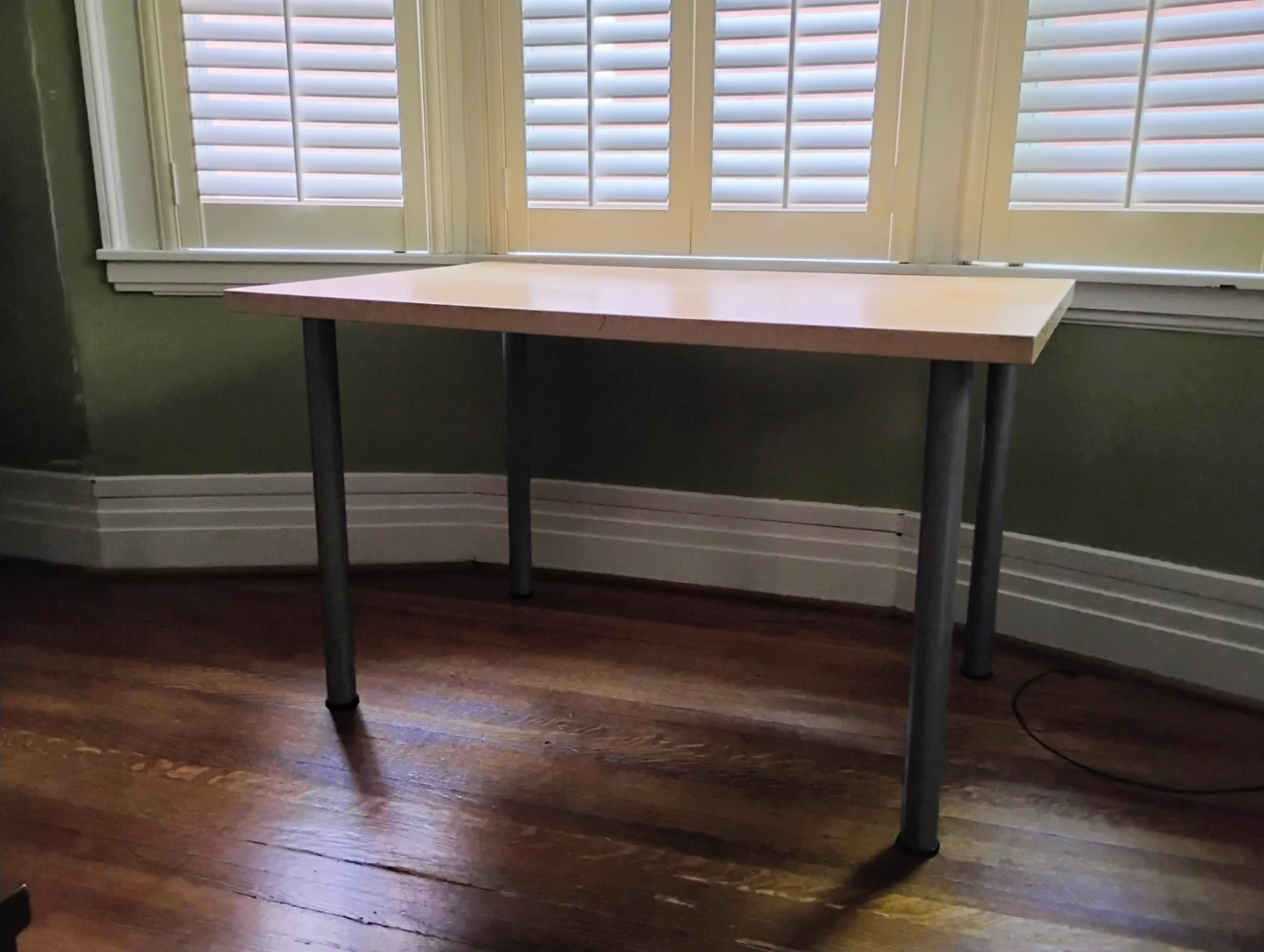 IKEA Desk - photo 2
