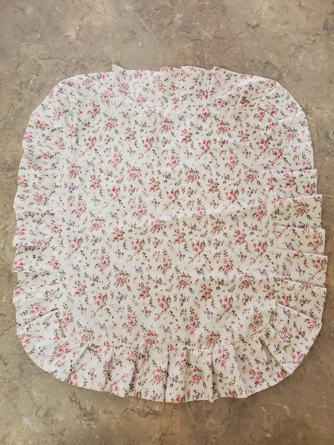 Vintage Handmade Floral Ruffled Pillow Sham 🏈