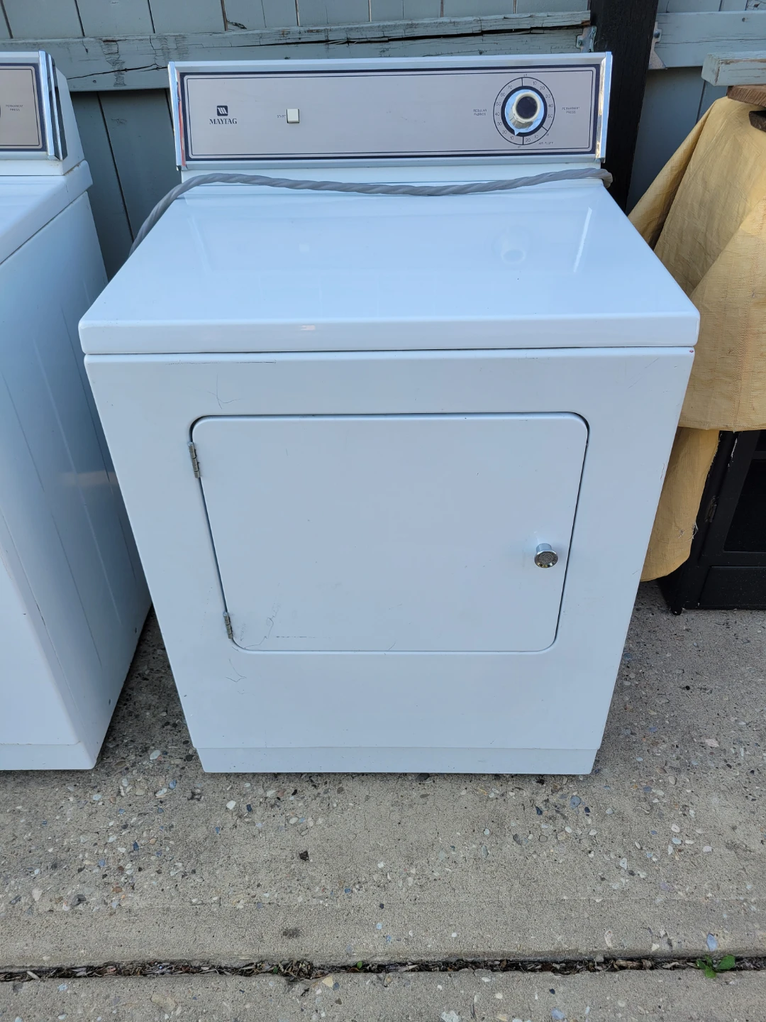 Maytag clothes dryer - photo 3