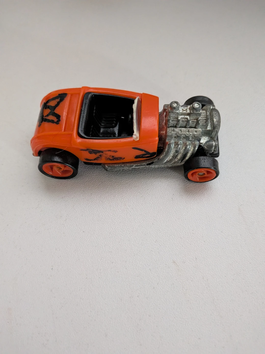 Hot Wheels Orange Custom Toy Car - photo 3