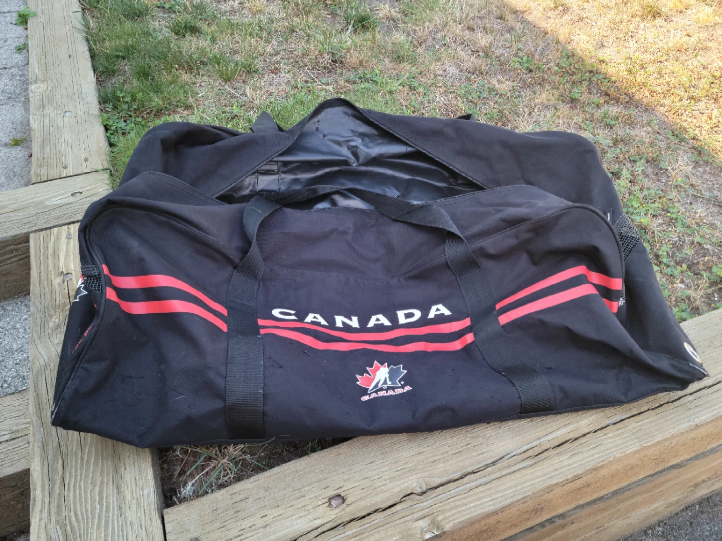 Canada Infinity Heritage Gear Hockey Bag - photo 2