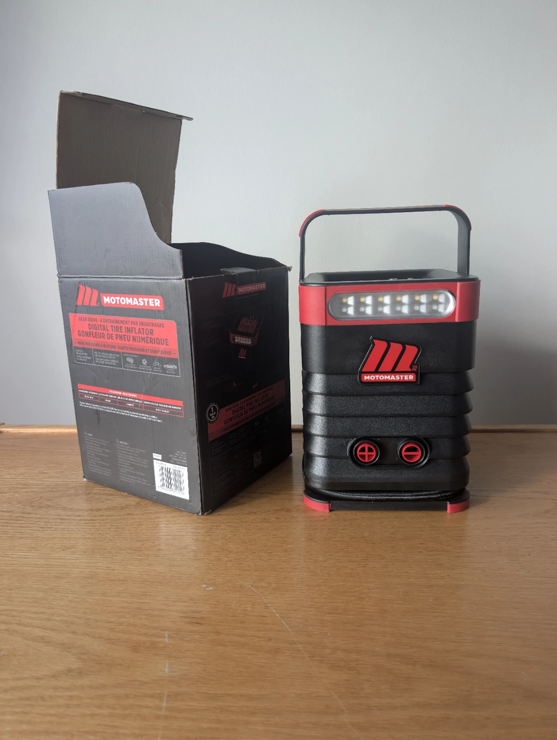 MotoMaster Digital Tire Inflator