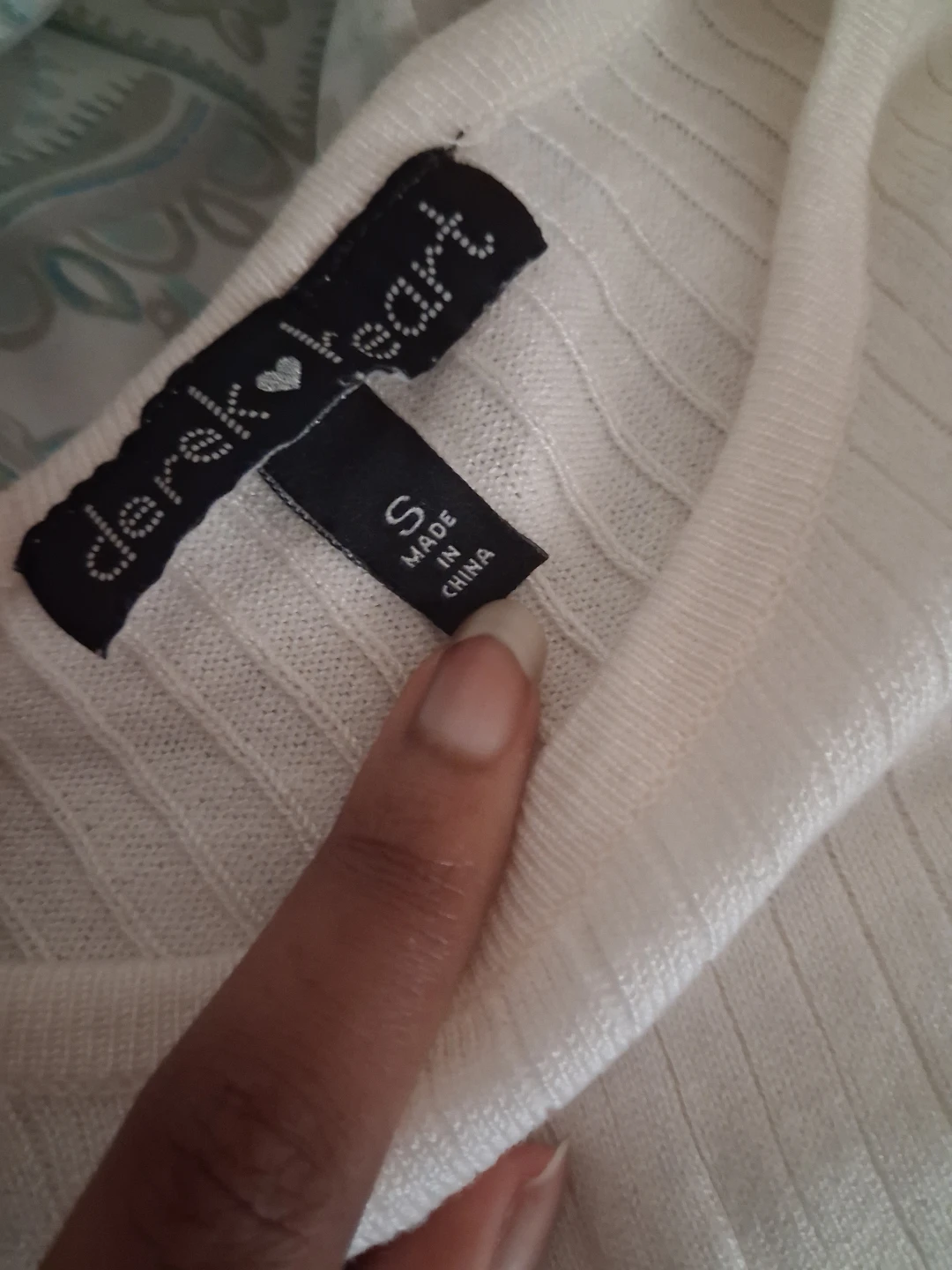 derek heart white long sleeve top - photo 2