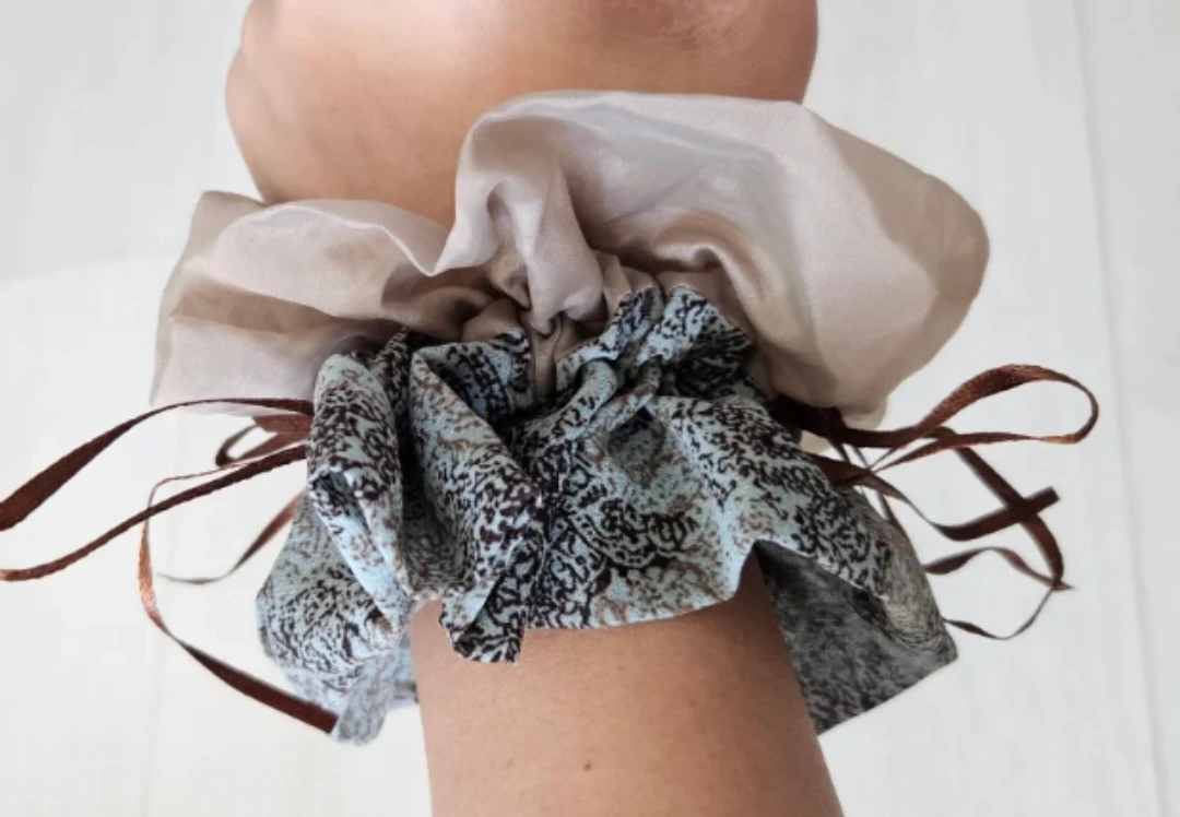 Layered Paisley Fabric Scrunchie - photo 2