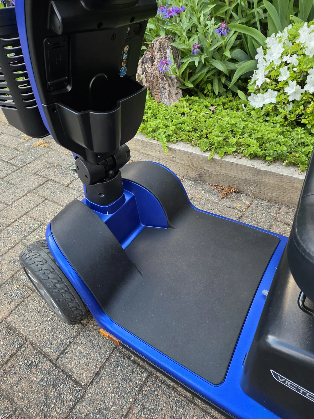 Drive Medical Victory 10 4-Wheel Mobility Scooter - photo 5