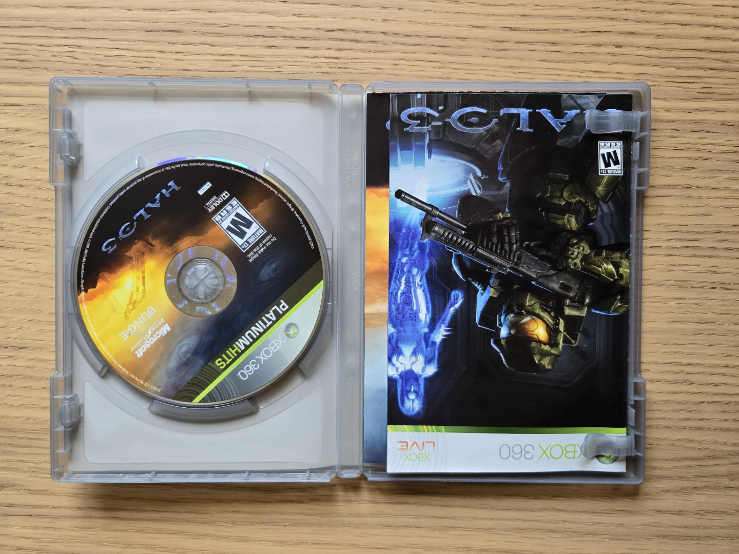 Halo 3 + Poster - photo 3