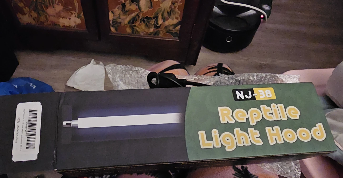 Neptonion NJ-38 T5 HO Reptile Light Hood 8W