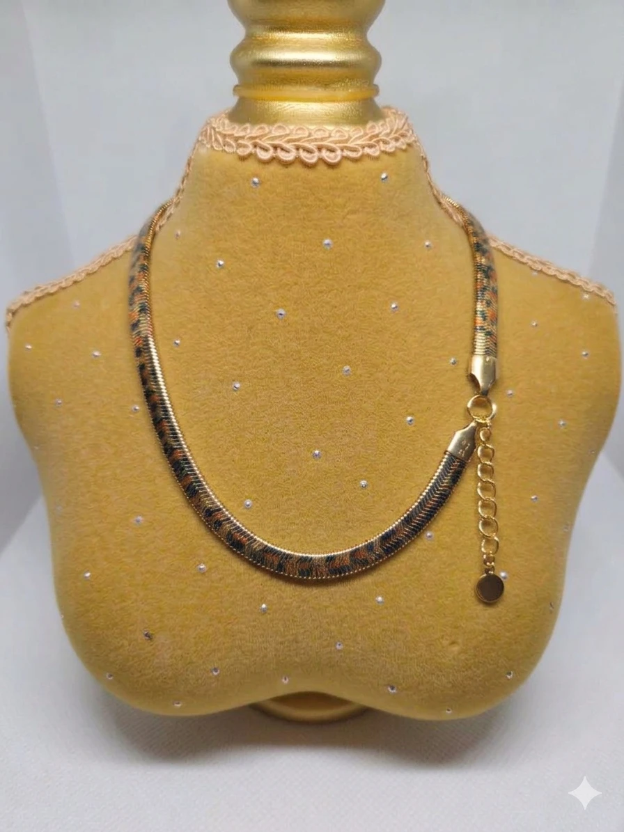 Cheetah Print Herringbone Necklace in Stainless Steel