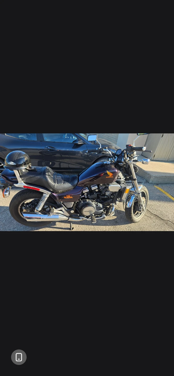 Honda V65 Magna Motorcycle - photo 4