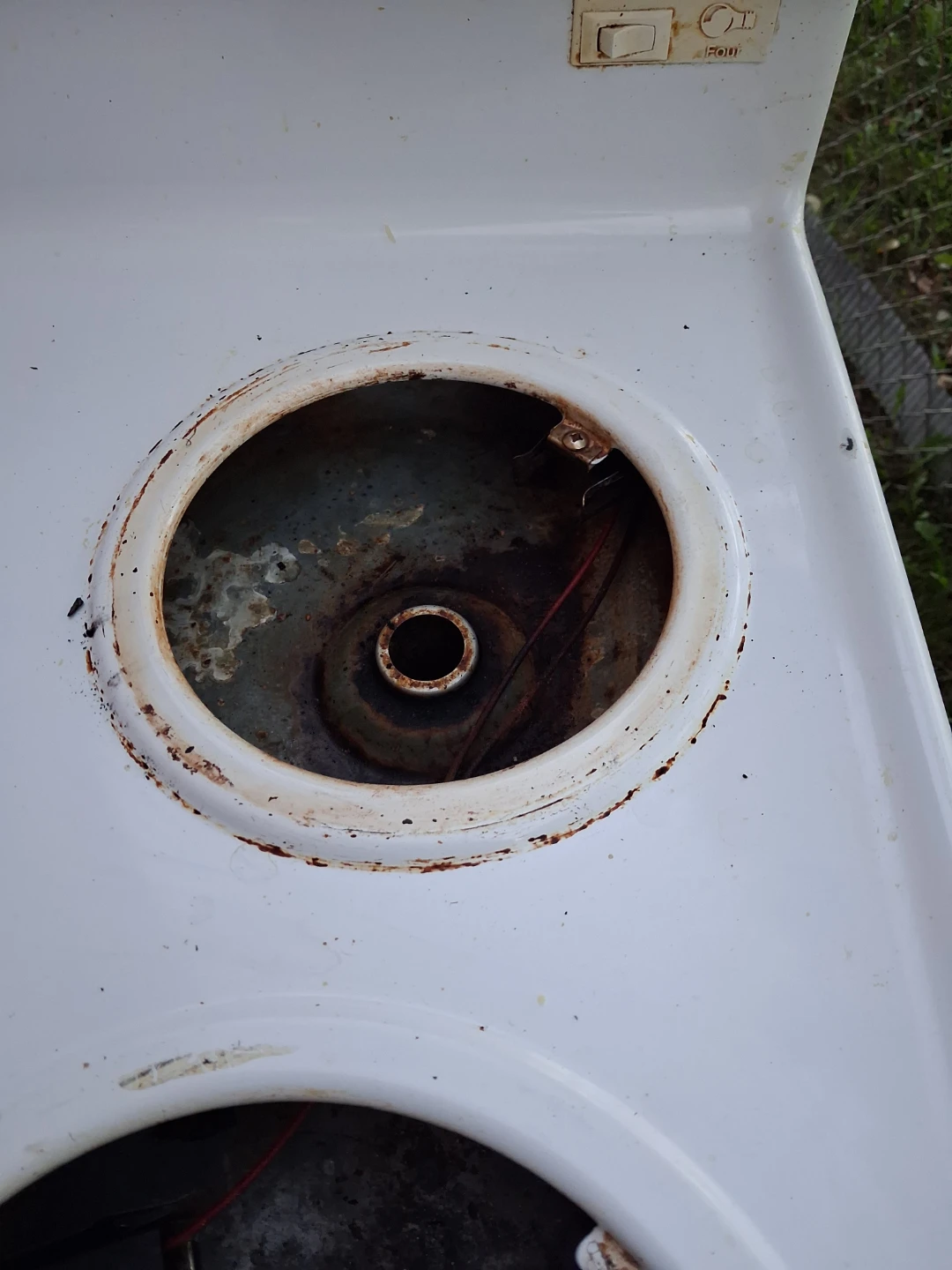 GE White Electric Stove - photo 5