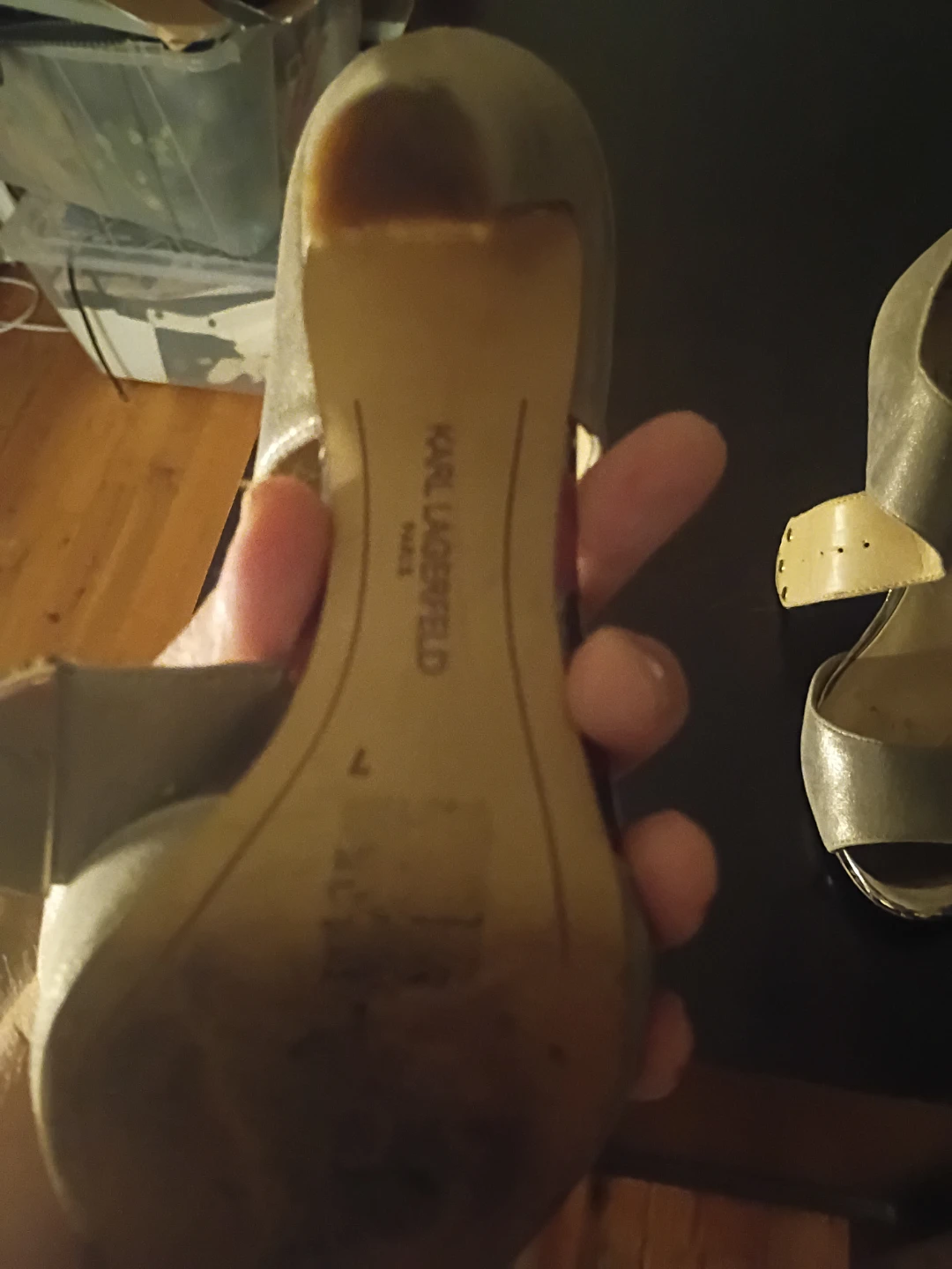 Karl Lagerfeld Metallic Heels Size 7.5 - photo 2