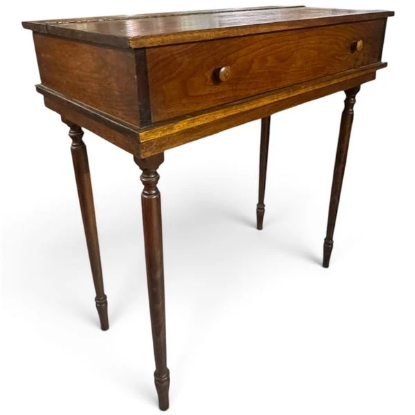 Antique Edwardian Solid Mahogany Spindle Desk - photo 3