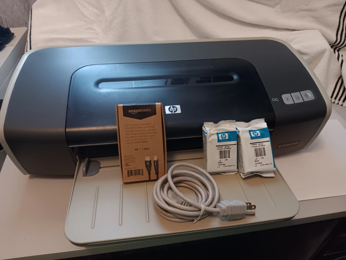 HP Deskjet 9650 Wide-Format Color Inkjet Printer