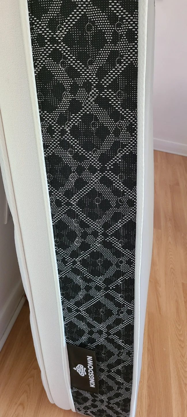 Kingsdown Cassidy Double Mattress  and box spring - photo 3