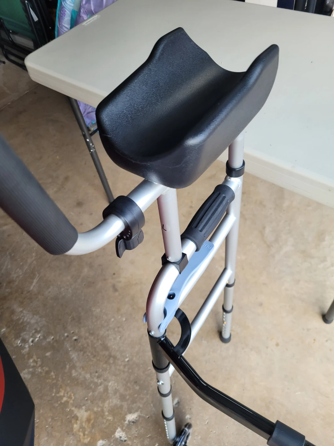 OasisSpace Upright Walker - photo 3