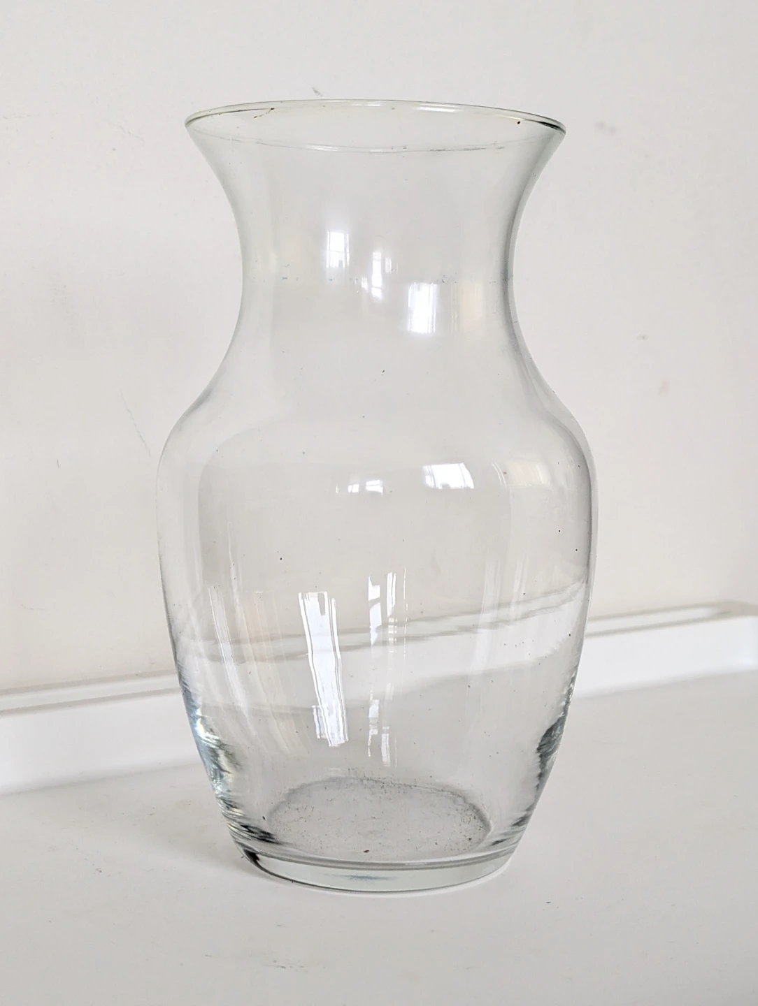 Clear Glass Vase 🏈