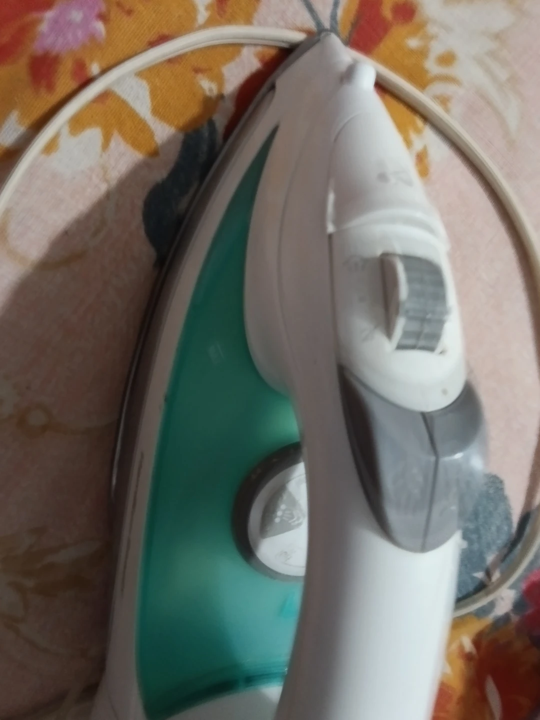 Hamilton Beach Steam Iron - photo 2