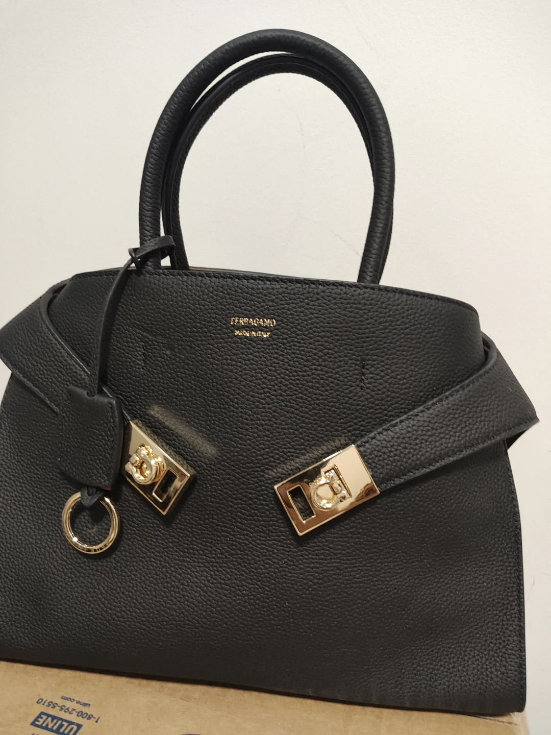 Salvatore Ferragamo Handbag Black - photo 2