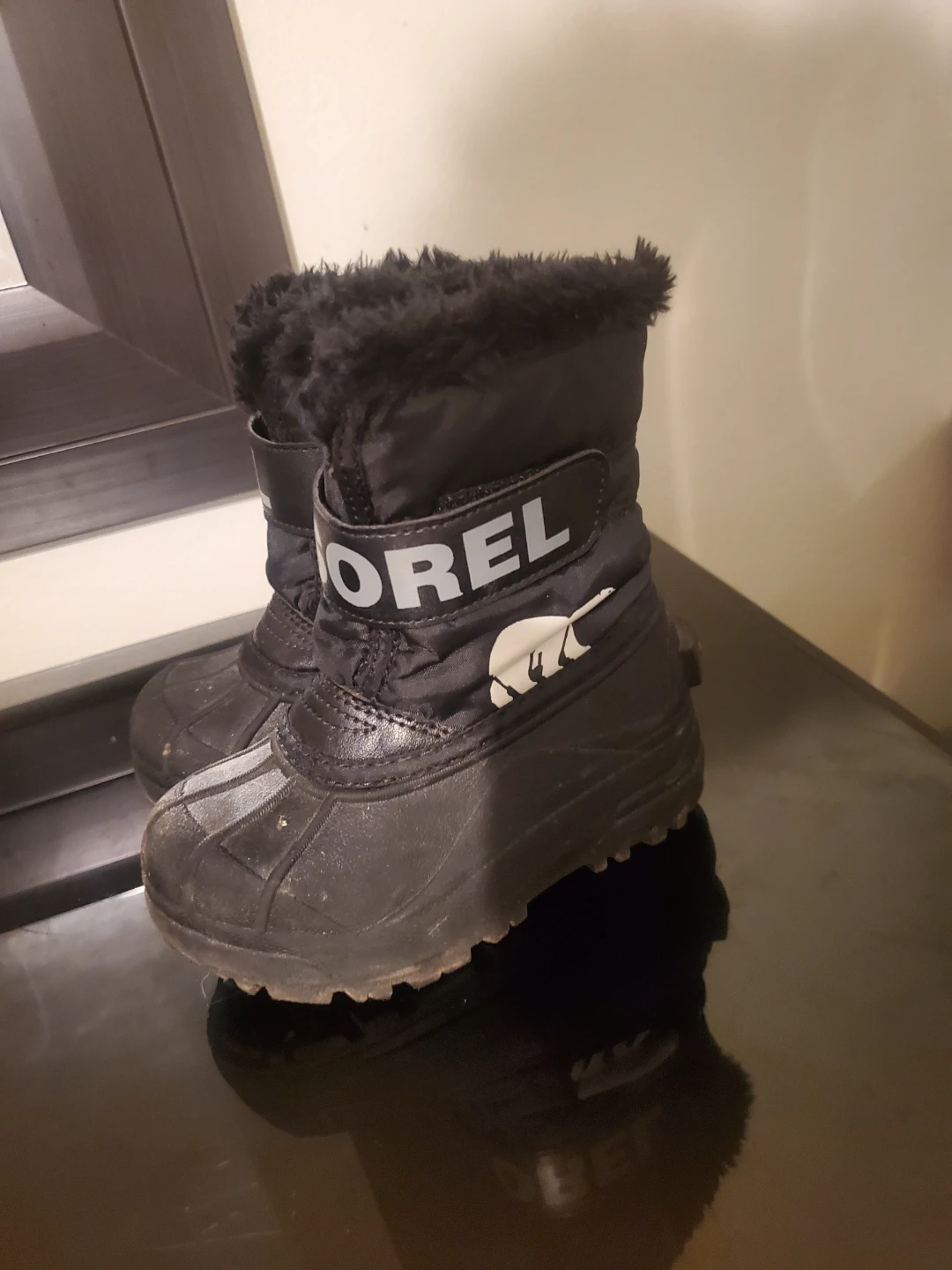 Sorel Winter Boots Size 8 - photo 2