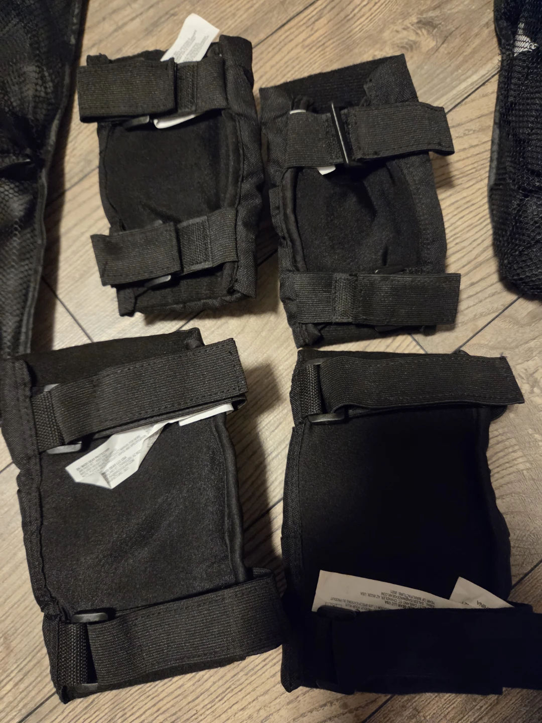 2 Sets of Madd Gear Junior Protective Pads - photo 3