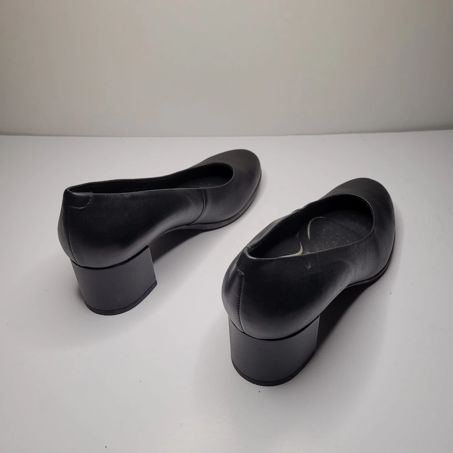 Geox Respira black block heels - photo 3