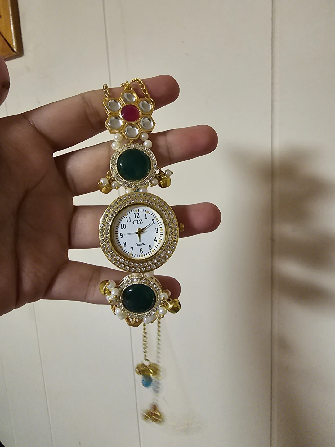 CTZ Women's Decorative Bracelet Watch