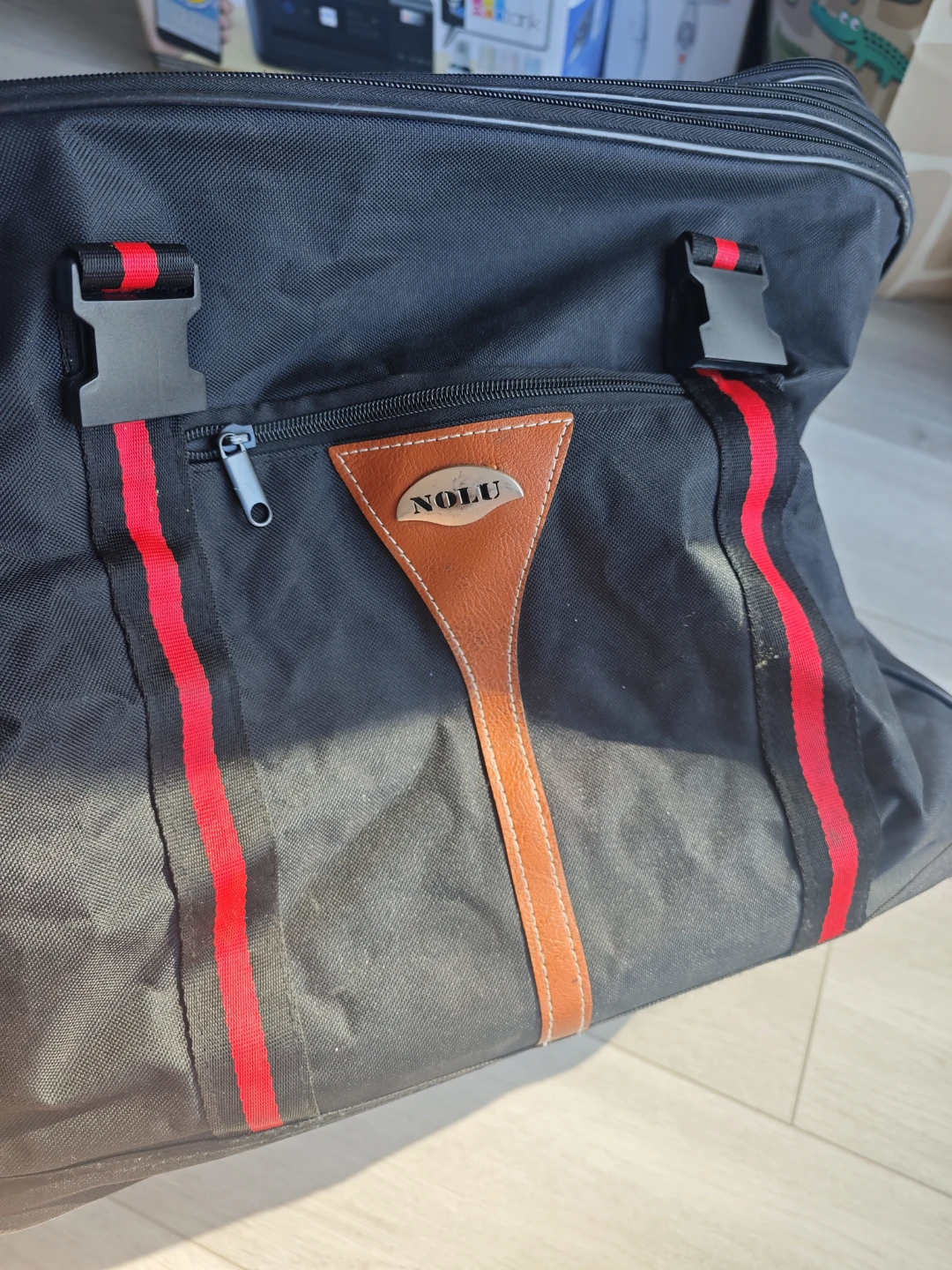 Nolu Expandable Rolling Duffle Bag - photo 5