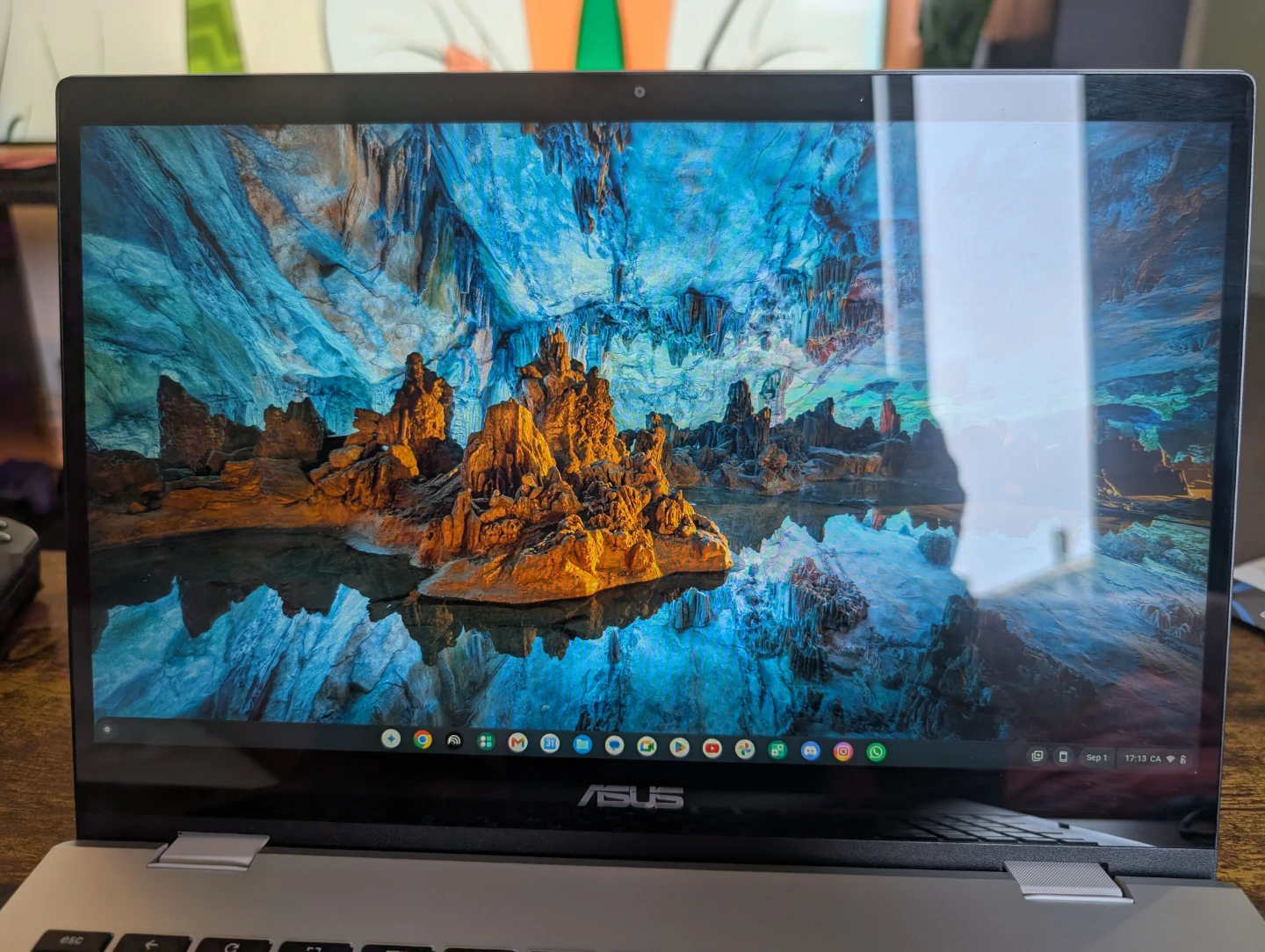 ASUS 15.6" touchscreen Chromebook CX1500fx Laptop - photo 3