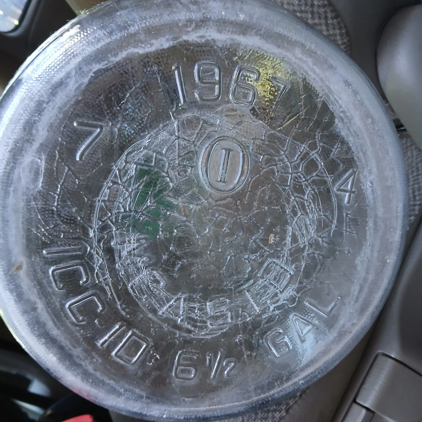 Two Vintage 6.5 /6 Gallon Glass Carboys - photo 3