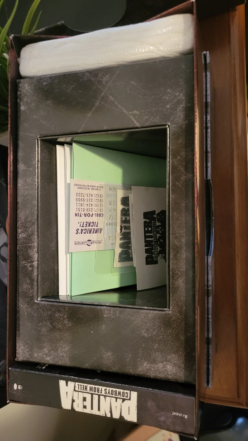 Pantera Cowboys From Hell Deluxe Box Set - photo 3