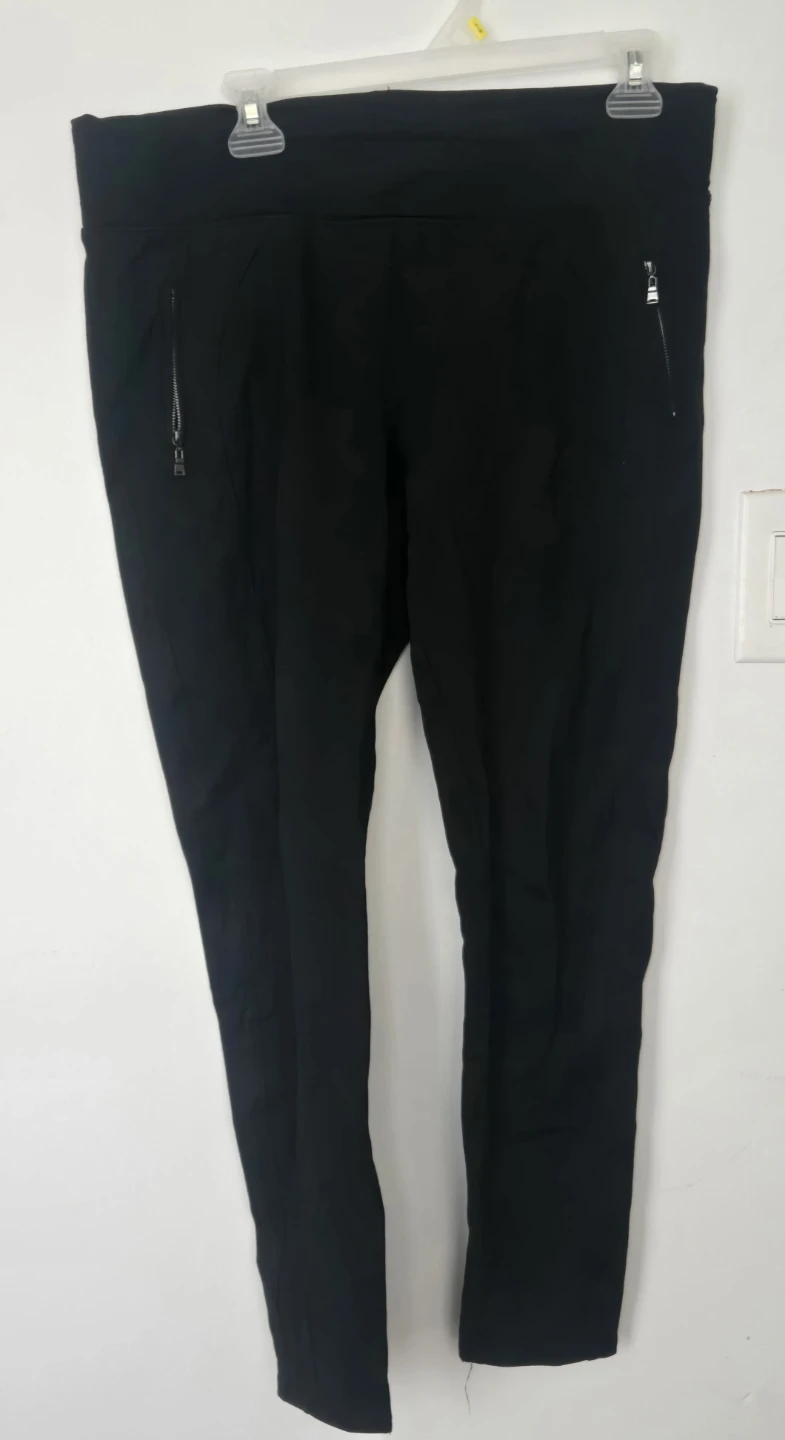 Black Reitmans Pants