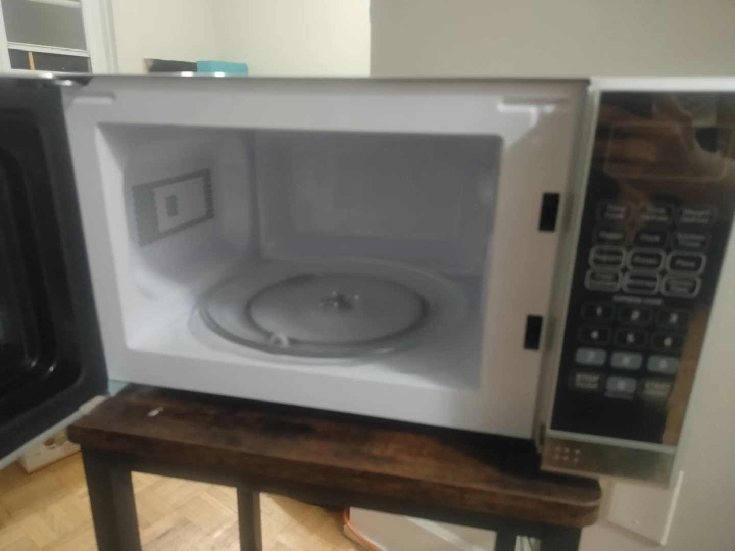 Toastmaster Microwave - photo 4