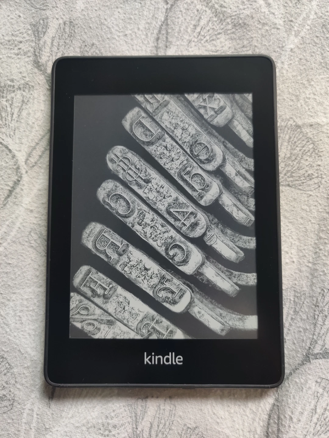 Kindle Paperwhite 10th Gen (8 GB)