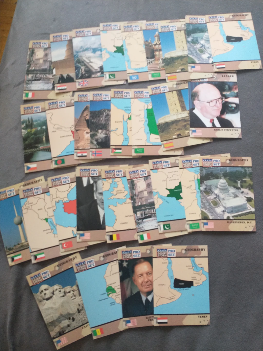 30 Pro Set Desert Storm Trading Cards 1991 - photo 5