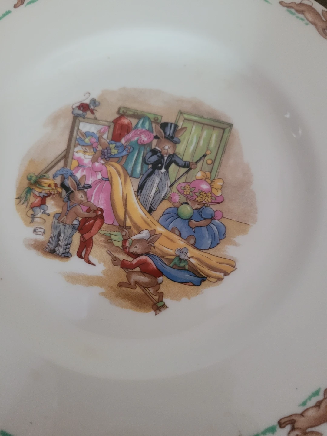 Bunnykins dishes - photo 2