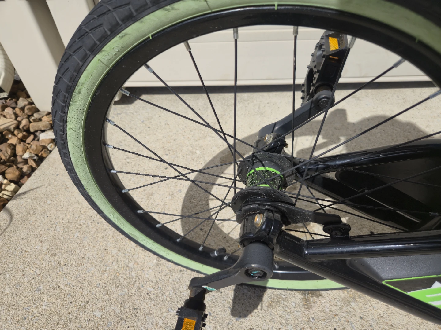 Huffy Green Machine RT Kids Drift Trike / 3-Wheel Bike - photo 5
