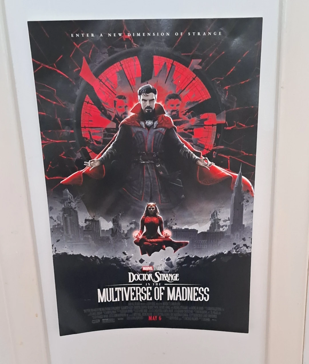 Marvel Fan Bundle (Game, Toy and Posters) - photo 3