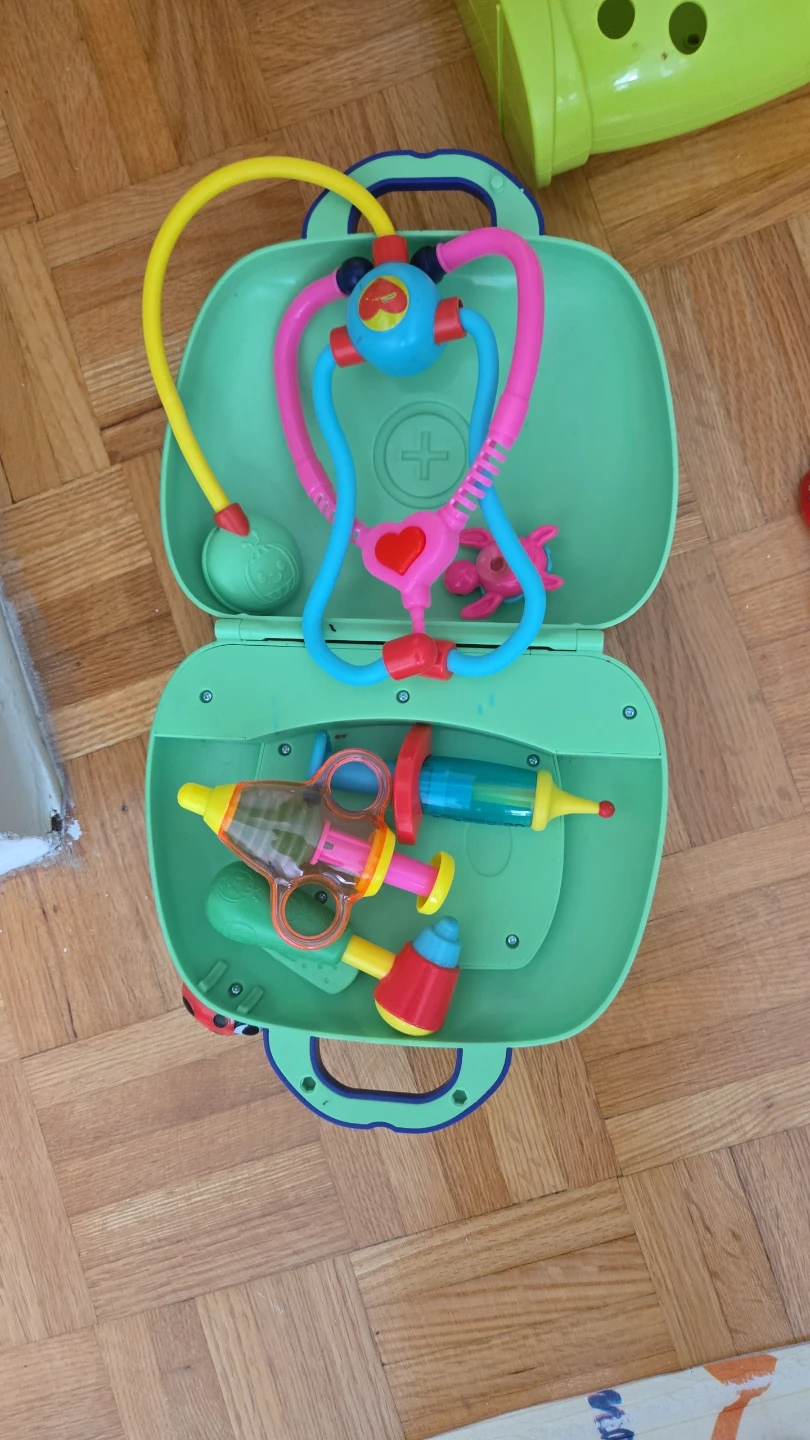 Cocomelon Doctor Kit & Fishing Set Bundle - photo 3
