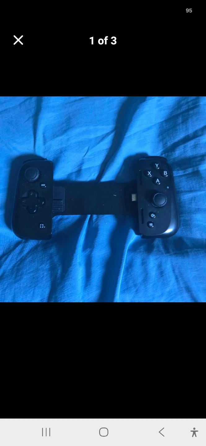 Mobile Gaming Controller for Smartphone