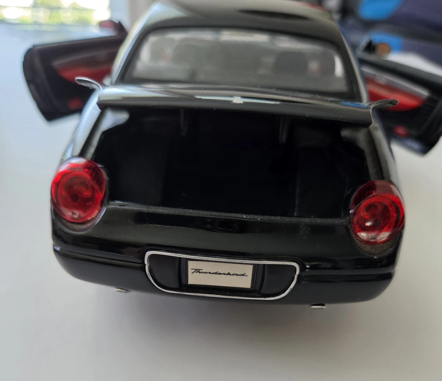 Ford Thunderbird Die-Cast Model Car - photo 5